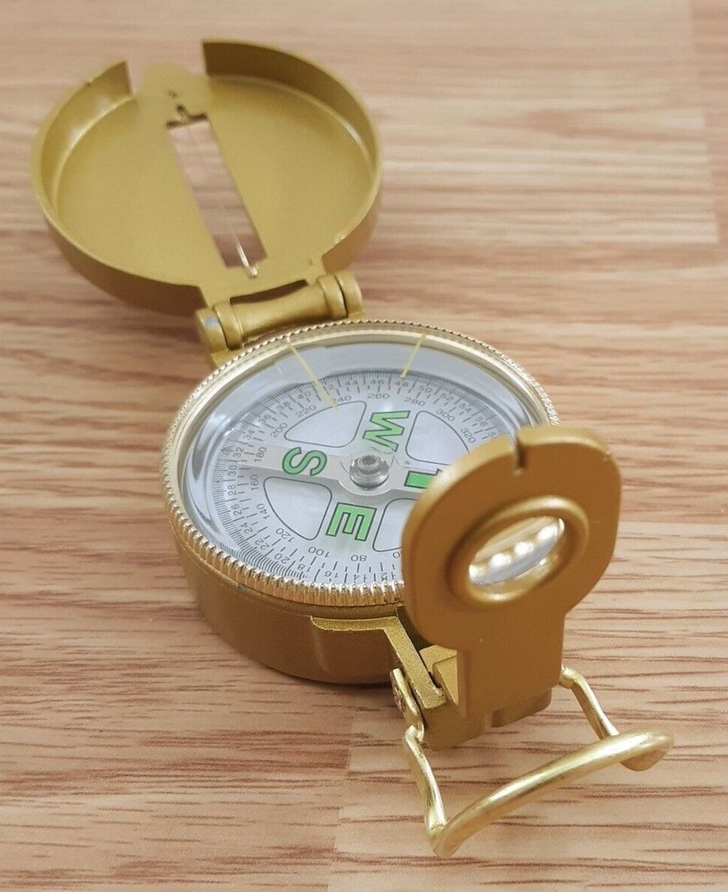 EXPLORER ENGINEER DIRECTIONAL COMPASS LOCKING LID LIQUID-FILLED W/MAGNIFIER