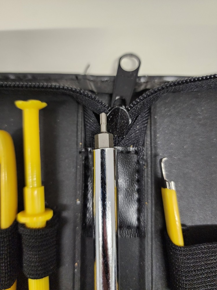Computer Geeks. Computer Service Tool Kit for Computer Repair with Case & Tools