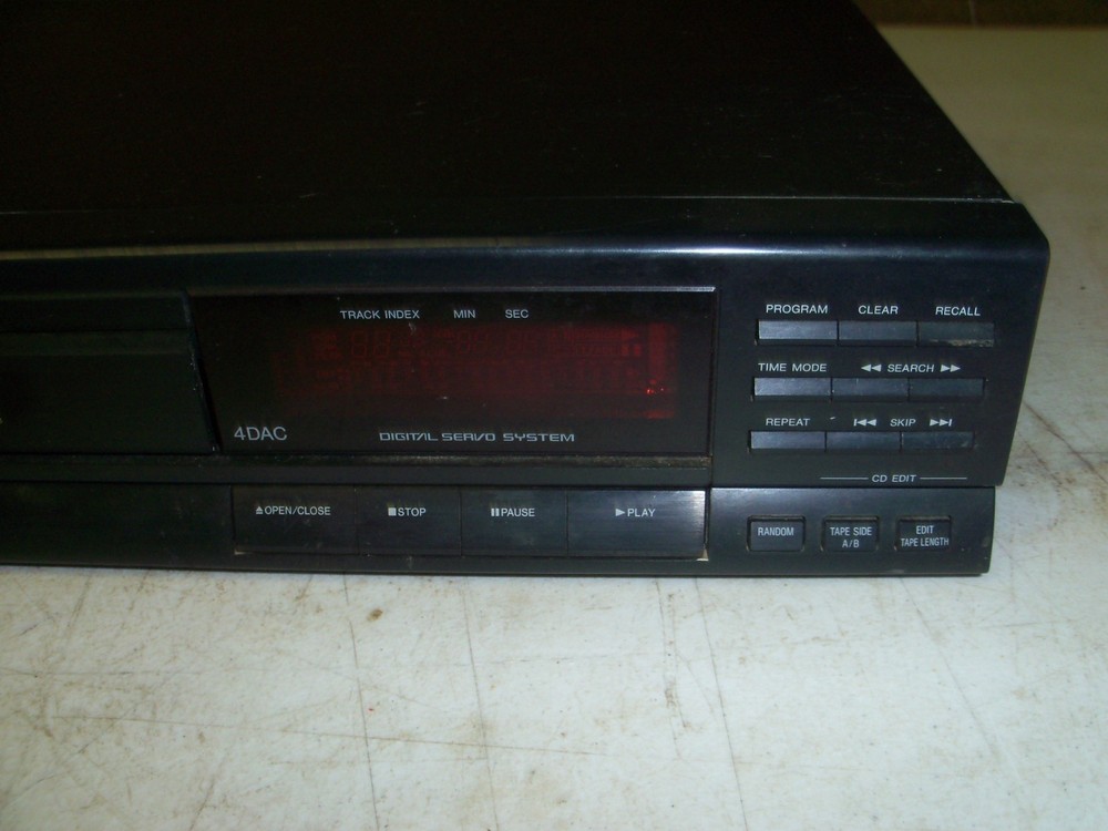 Panasonic Compact Disc Player, SL - PJ316, Tested For Power, Powers On