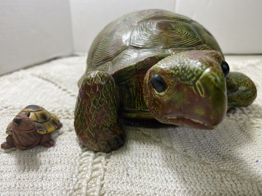 Turtle Lovers Realistic Ceramic Turtle 10.5” H52”