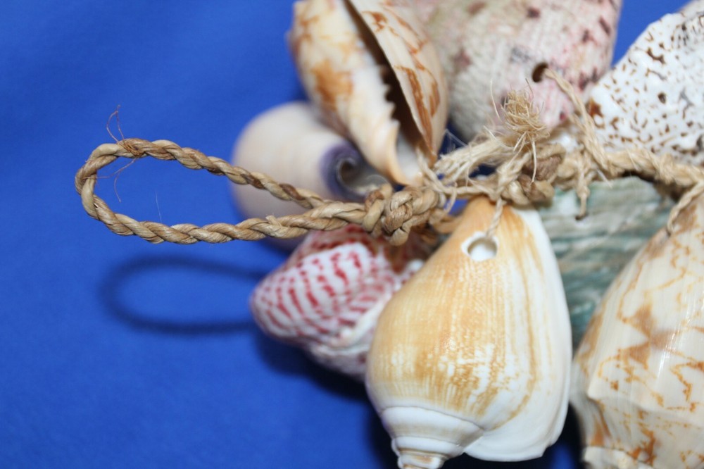 SHELL MOBILE, Beach Home Deck Decor, Hanging Shell Decor, Bath Decor, G-04
