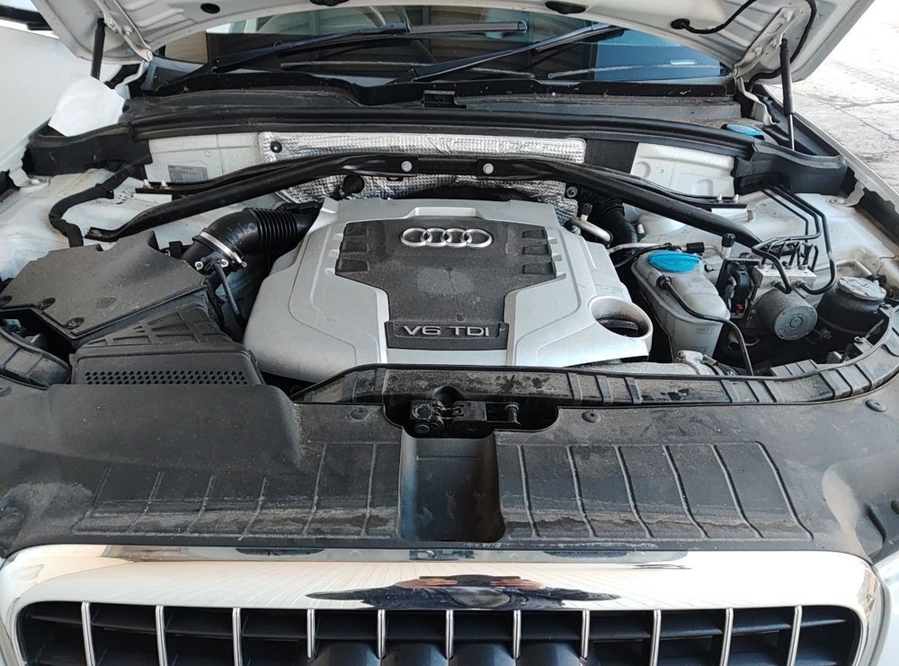 AUDI Q5 ABS PUMP MODULATOR CONTROL UNIT 8R0614517S