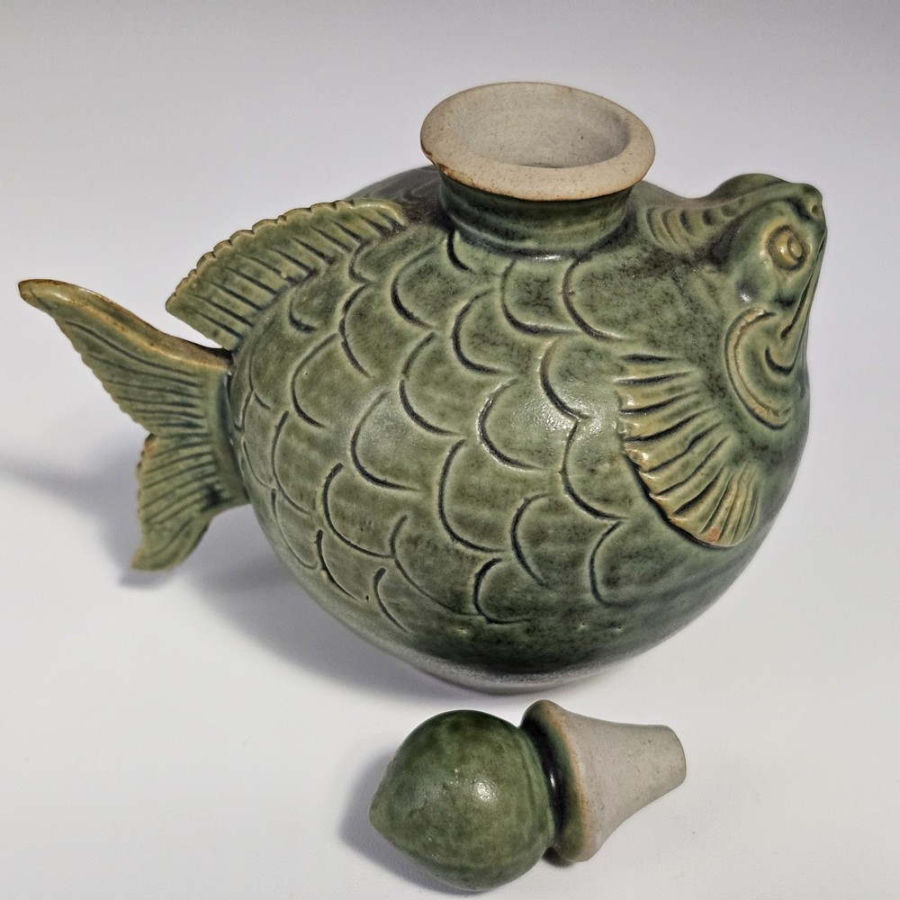 Vintage Celadon Glazed Toad Water Pot 4" H