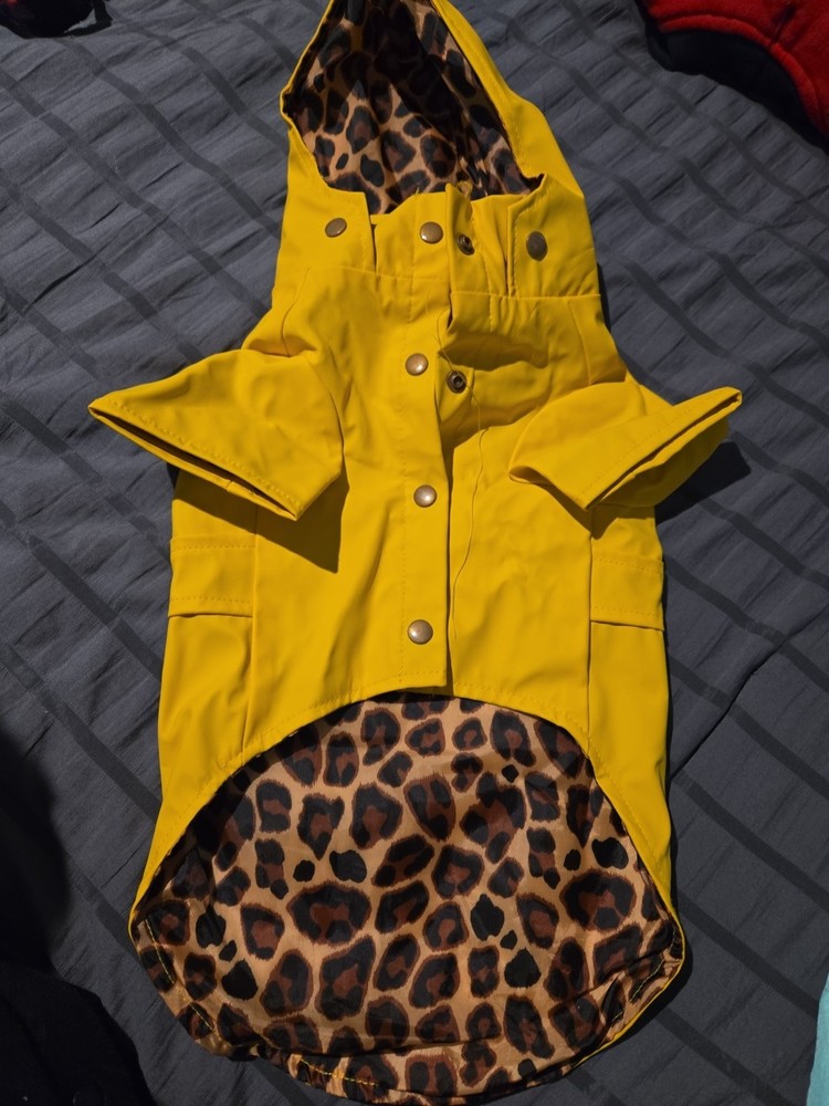 2x Dog Rain Jacket And Wind Breaker Medium