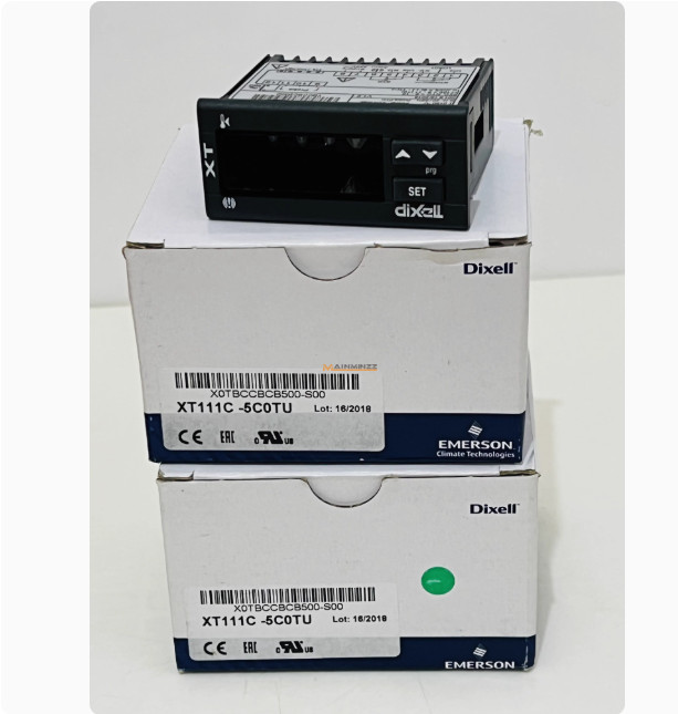 1PC New DIXELL XT111C-5C0TU temperature controller XT111C5C0TU