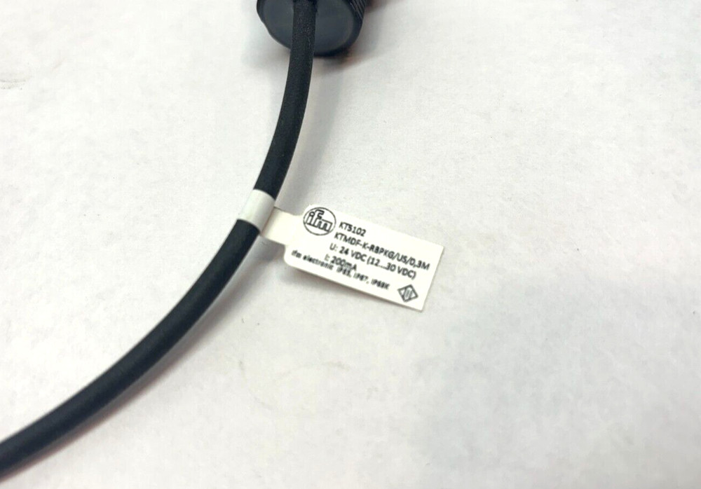 IFM KT5102 Illuminated Capacitive Touch Sensor, KTMDF-K-RBPKG/US/0,3M