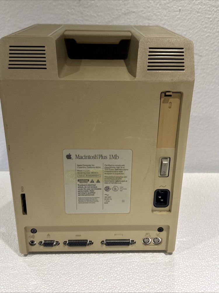 Vintage Apple Macintosh Plus M0001A