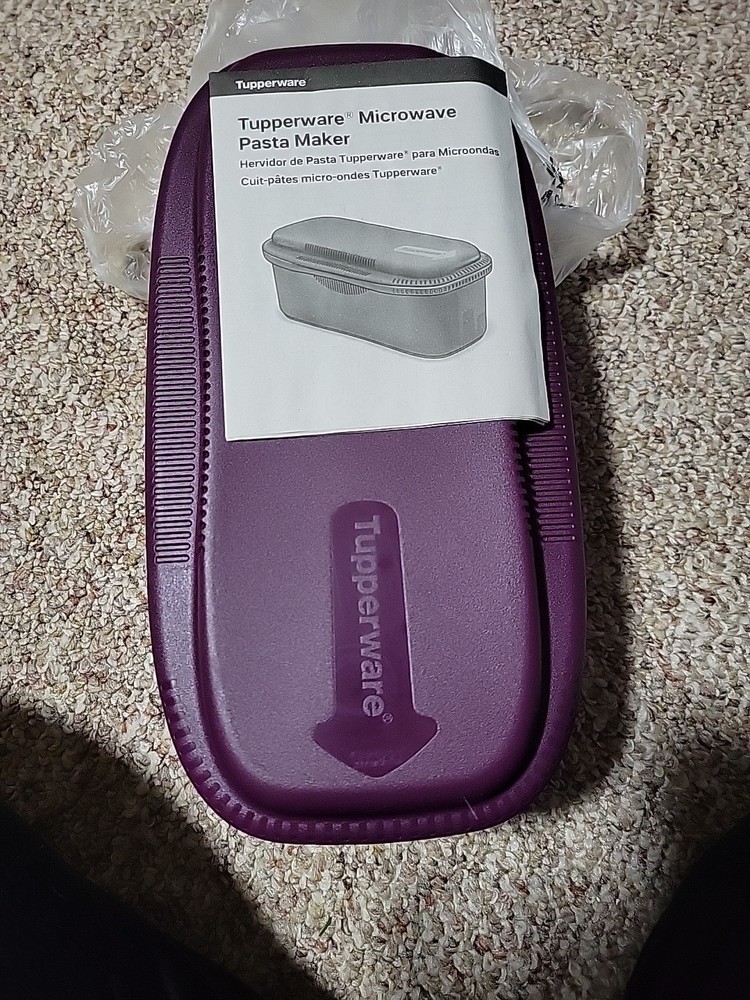Tupperware Microwave PASTA cooker purple