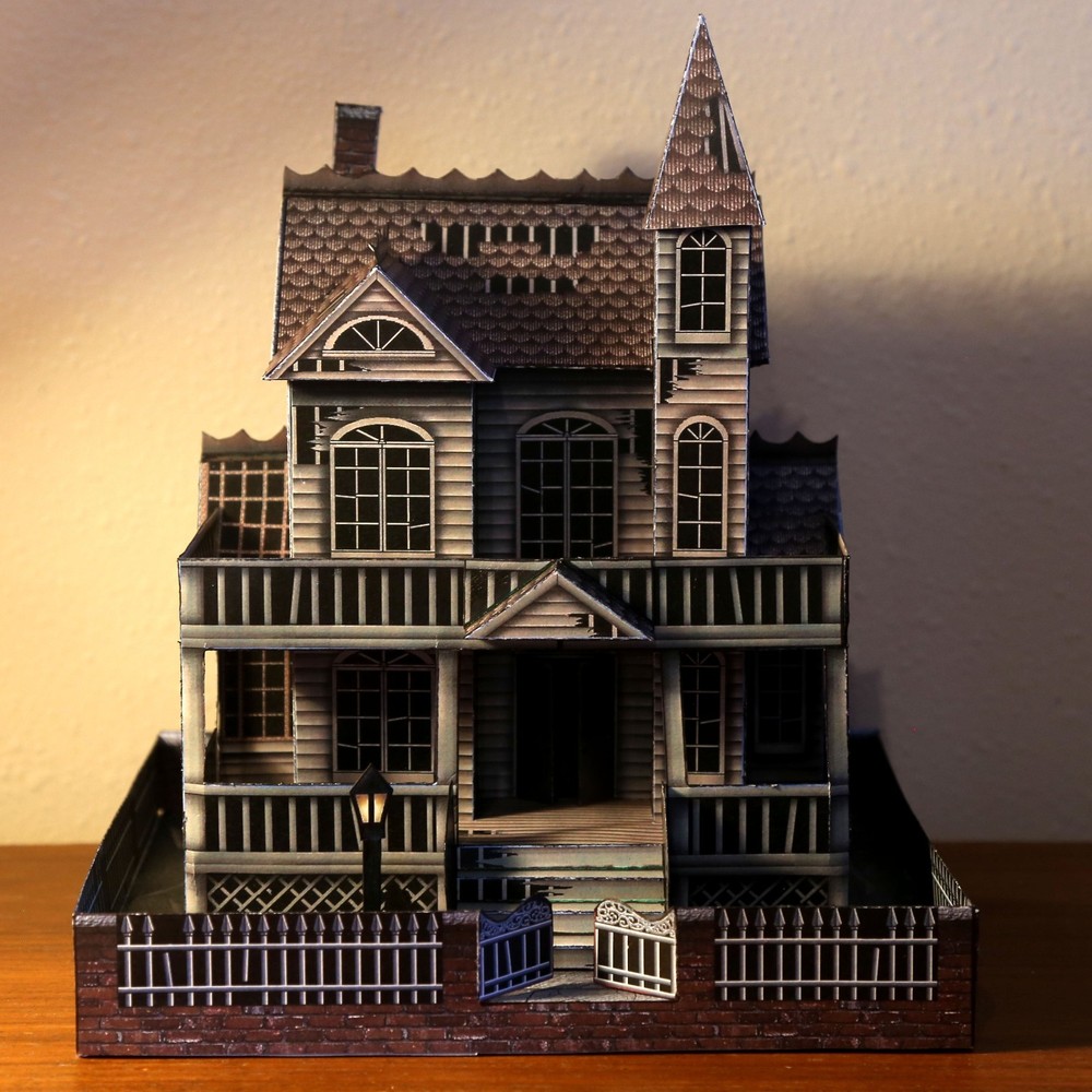 THE GHOST HOUSE Haunted House paper model