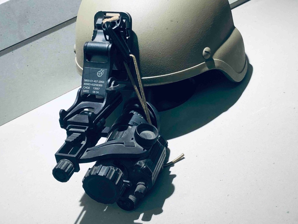Tactical AN/PVS-14 Night Vision Lanyard System.