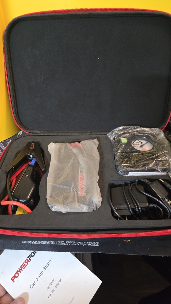 POWERFORCE PF2000 Jump Starter Back Up Safety Kit w/ Compressor a-x used