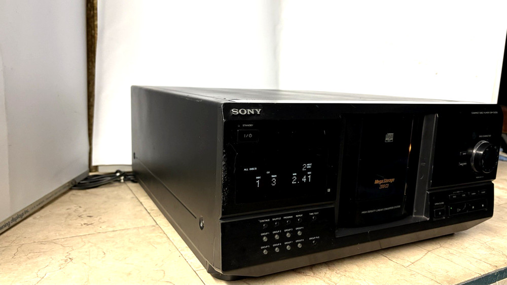 Sony CDP-CX220 200 CD Mega Storage Changer.*Nice Jukebox!*