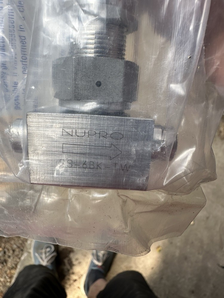 Nupro High Purity Valve SS-6BK-TW