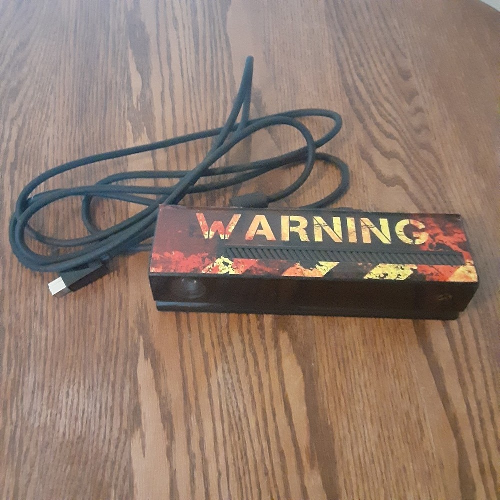 Kinect Sensor Bar Motion Camera for Microsoft Xbox One - Official - Model 1520