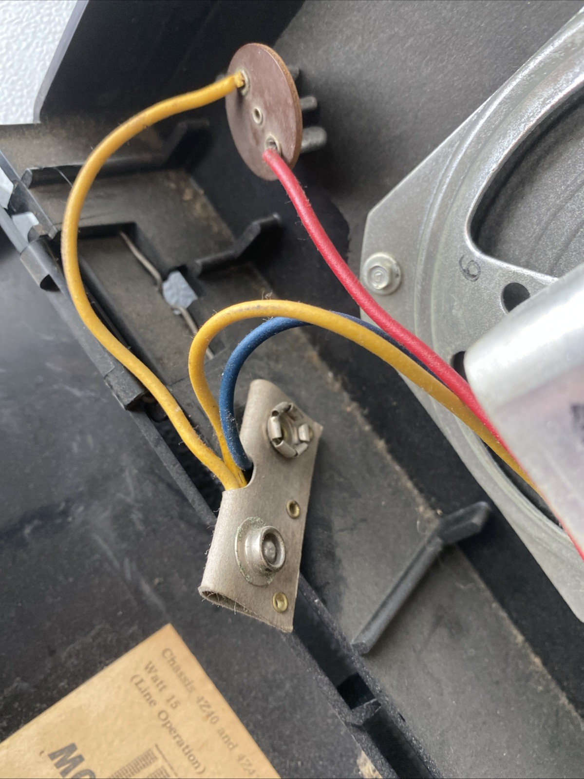 VINTAGE ZENITH Z402Y Radio *Parts/Repair*