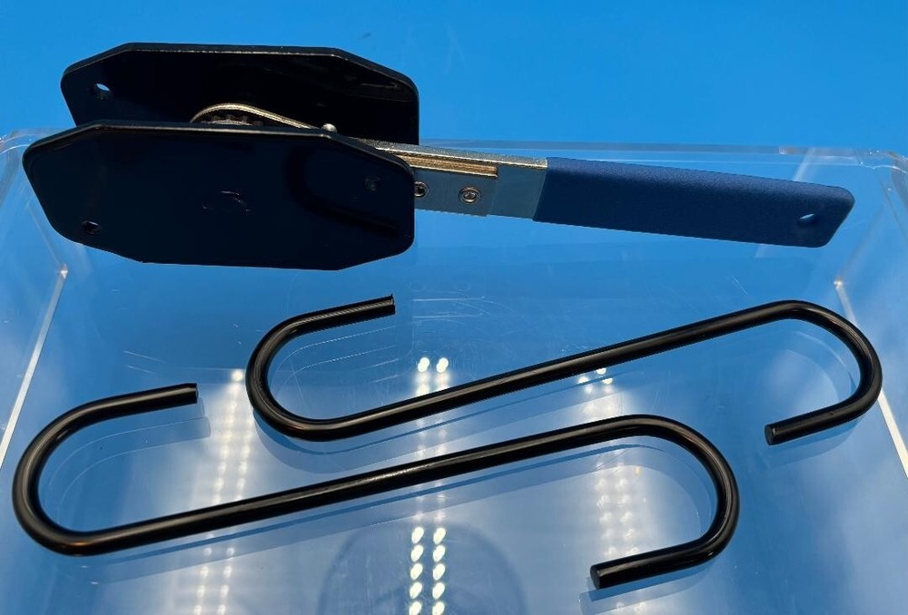 360° Brake Caliper Press Universal Car Ratchet Type Piston Compression Tool