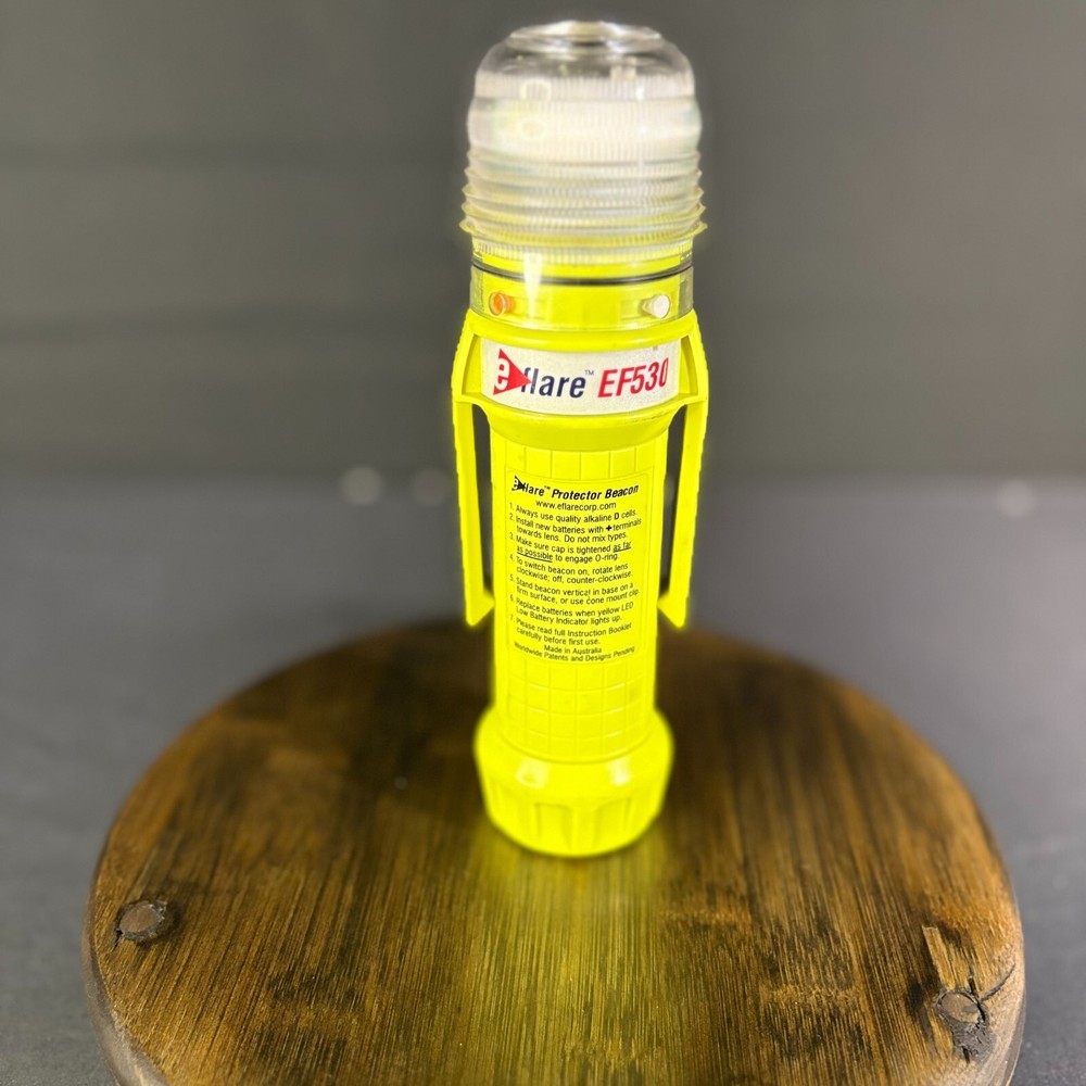 Electronic Flare EF-530 E-flare 8" Emergency Beacon