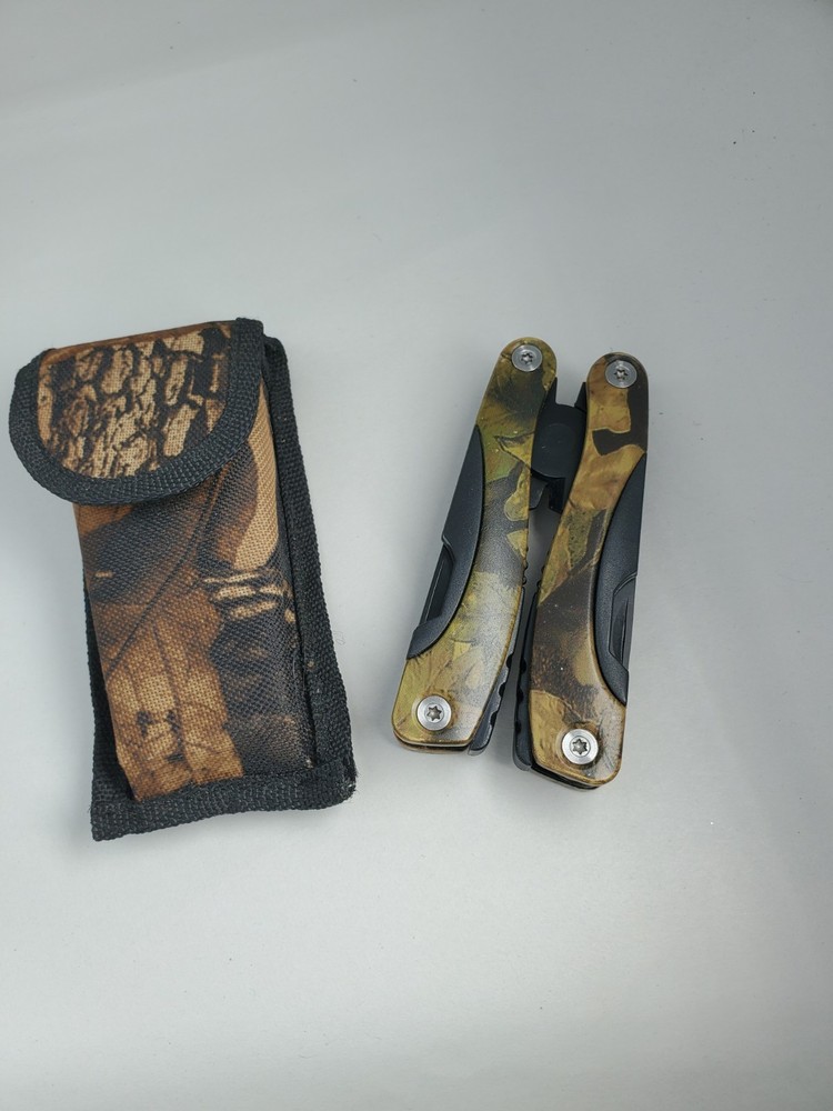 Multitool With Case Heavy Duty High Quality Camo New 9 Tools