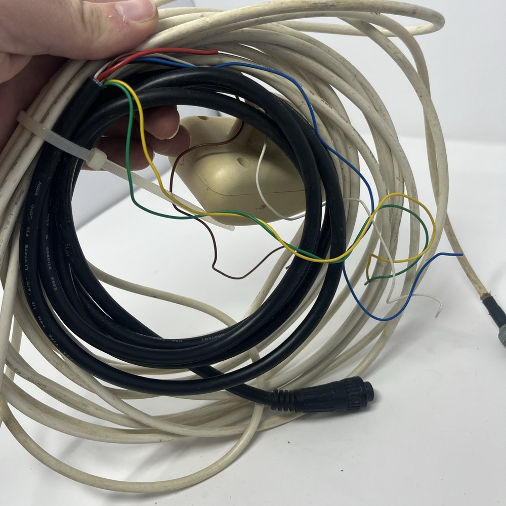 Garmin GPSmap 180 Chartplotter GPS Unit W/ Accessories Untested