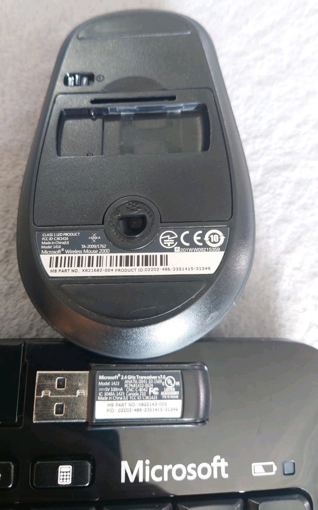 Microsoft Wireless Desktop 2000 Keyboard Mouse USB Dongle Combo Tested Works