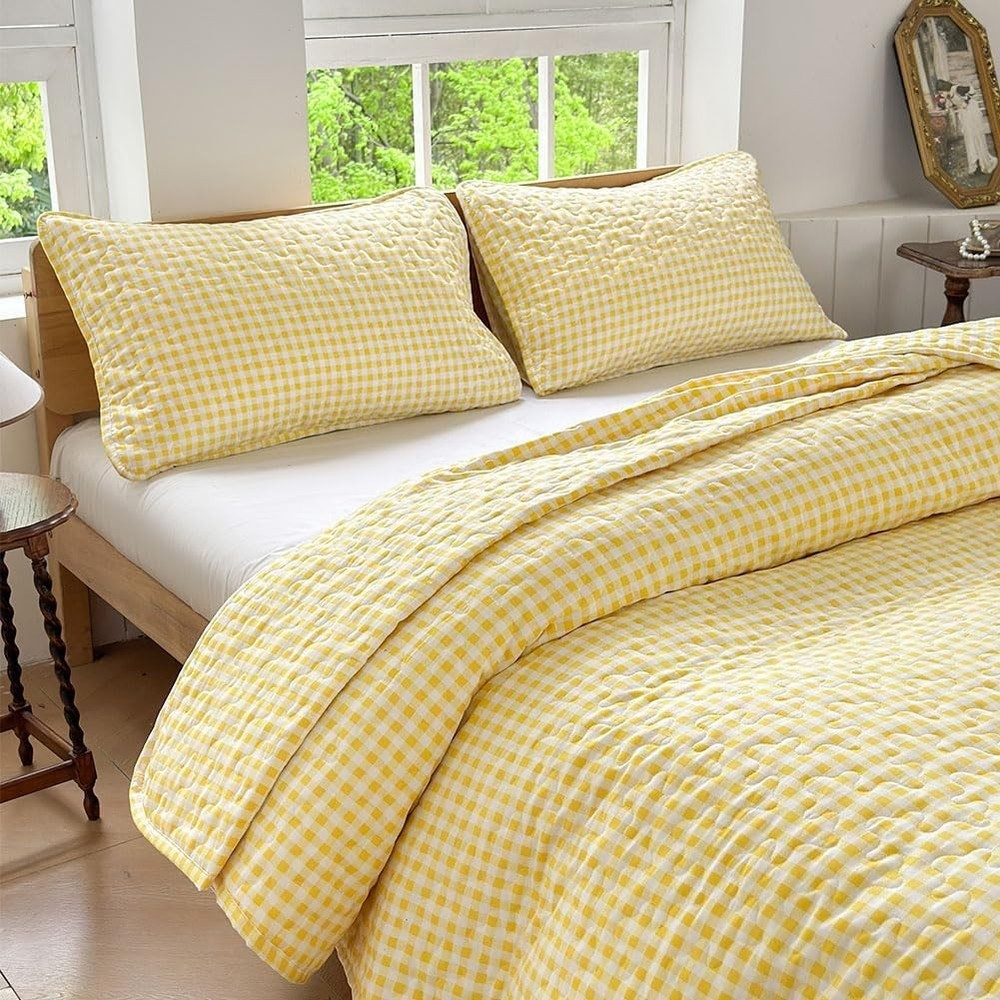 Queen Quilt Set Soft Pre-washed Microfiber Green Plaid Bedspread Lightweight