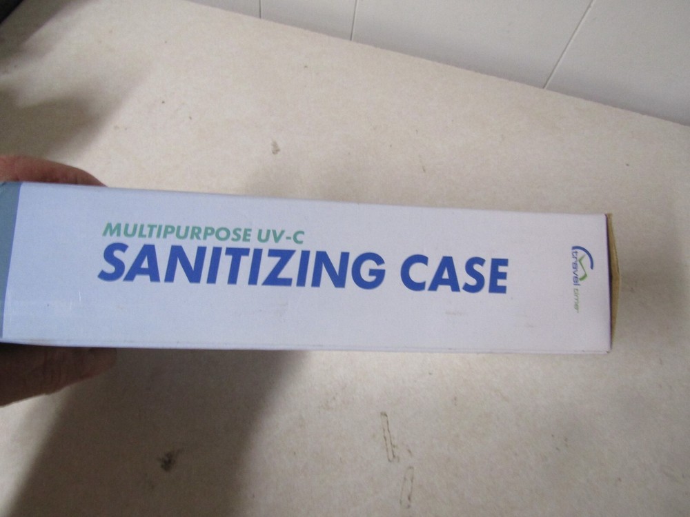 MULTIPURPOSE UV-C SANITIZING CASE FOR FACEMASK SMART PHONES BLUETOOTH ASSC KEYS