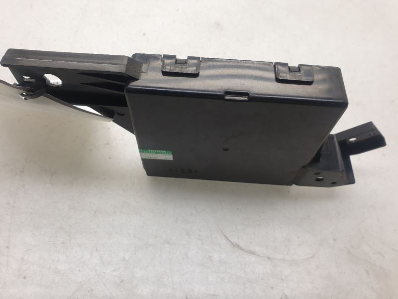 07-09 TOYOTA CAMRY TEMPERATURE CONTROL MODULE CHASSIS ECM ASSEMBLY