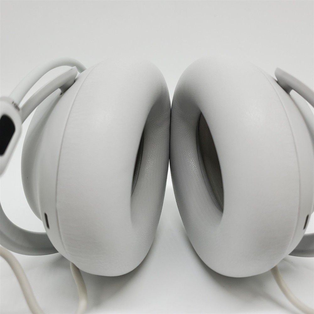 Alienware Pro Wireless Gaming Headset Wired/Wireless, Lunar Light *NO DONGLE*