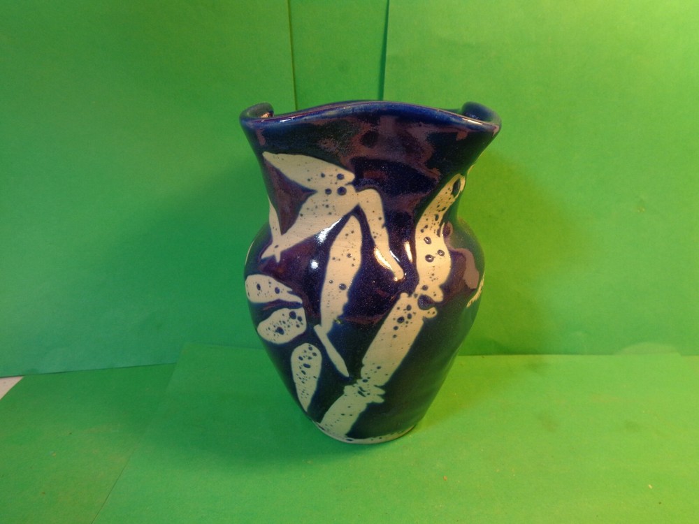 Art Pottery 5 5/8" Vase, Bamboo Pattern, Signed (Used/EUC)