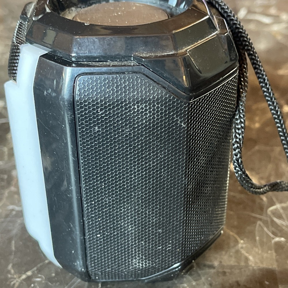 Bluestone Impulse 10w Pulsating Speaker Bluetooth - Tested Works