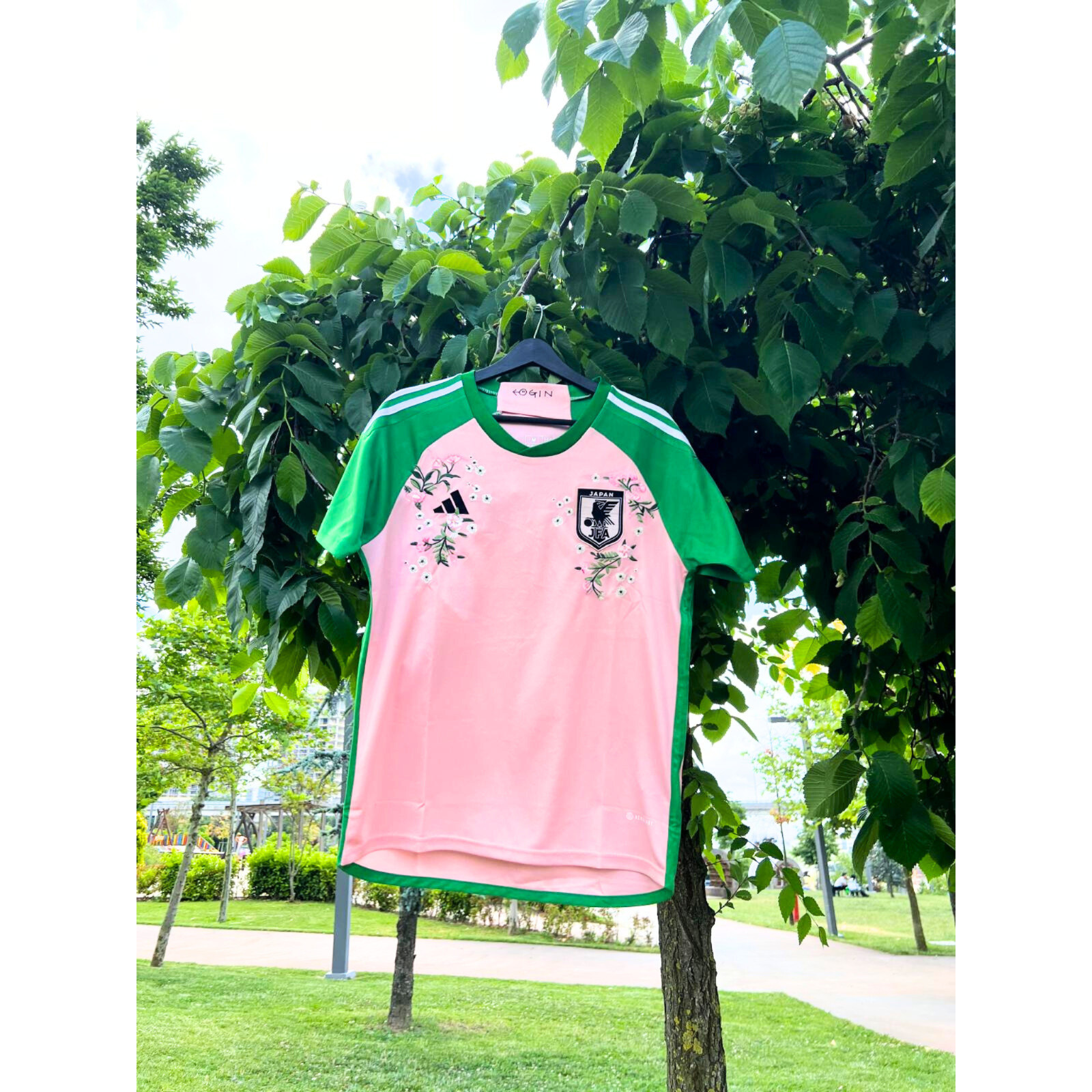 🌸⚽JAPAN X NIGO CUSTOM CHERRY BLOSSOM EMBROIDERY ADIDAS SOCCER JERSEY🌸⚽
