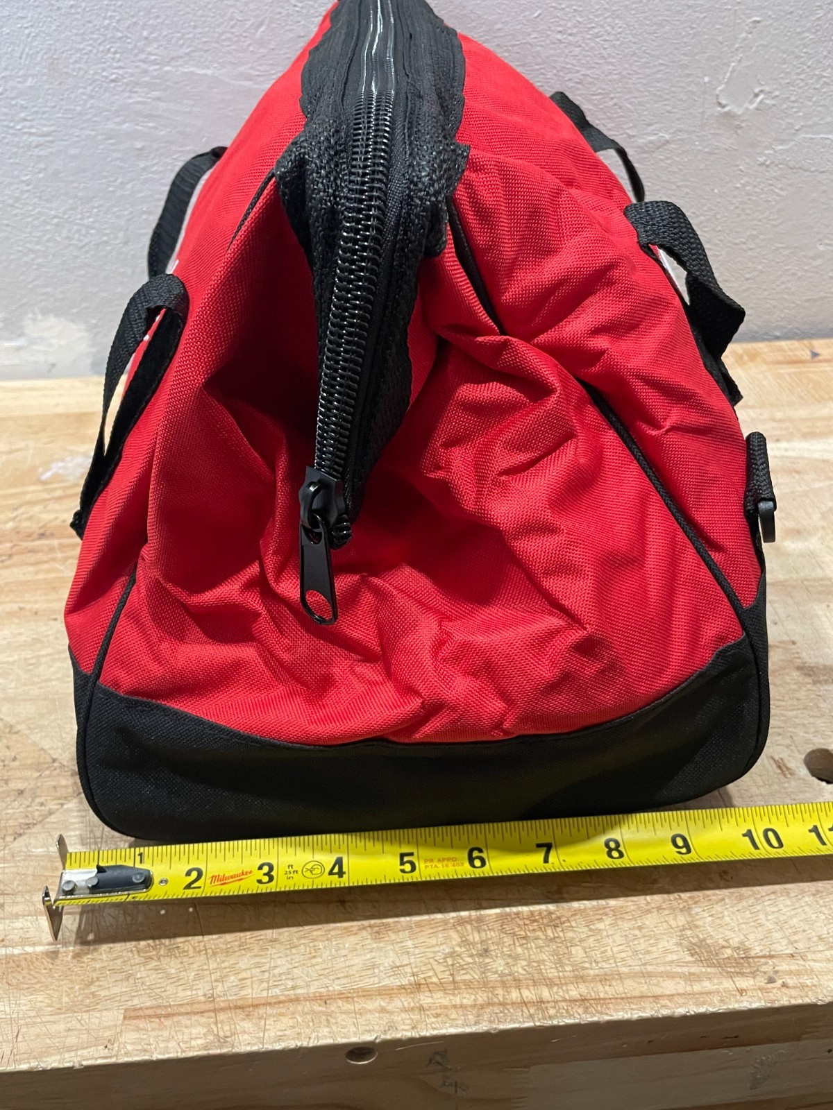 Milwaukee 17 Inch Heavy Duty Canvas Tool Bag with 6 Interior Pockets