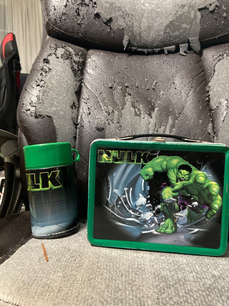 incredible hulk lunch box with thermos
