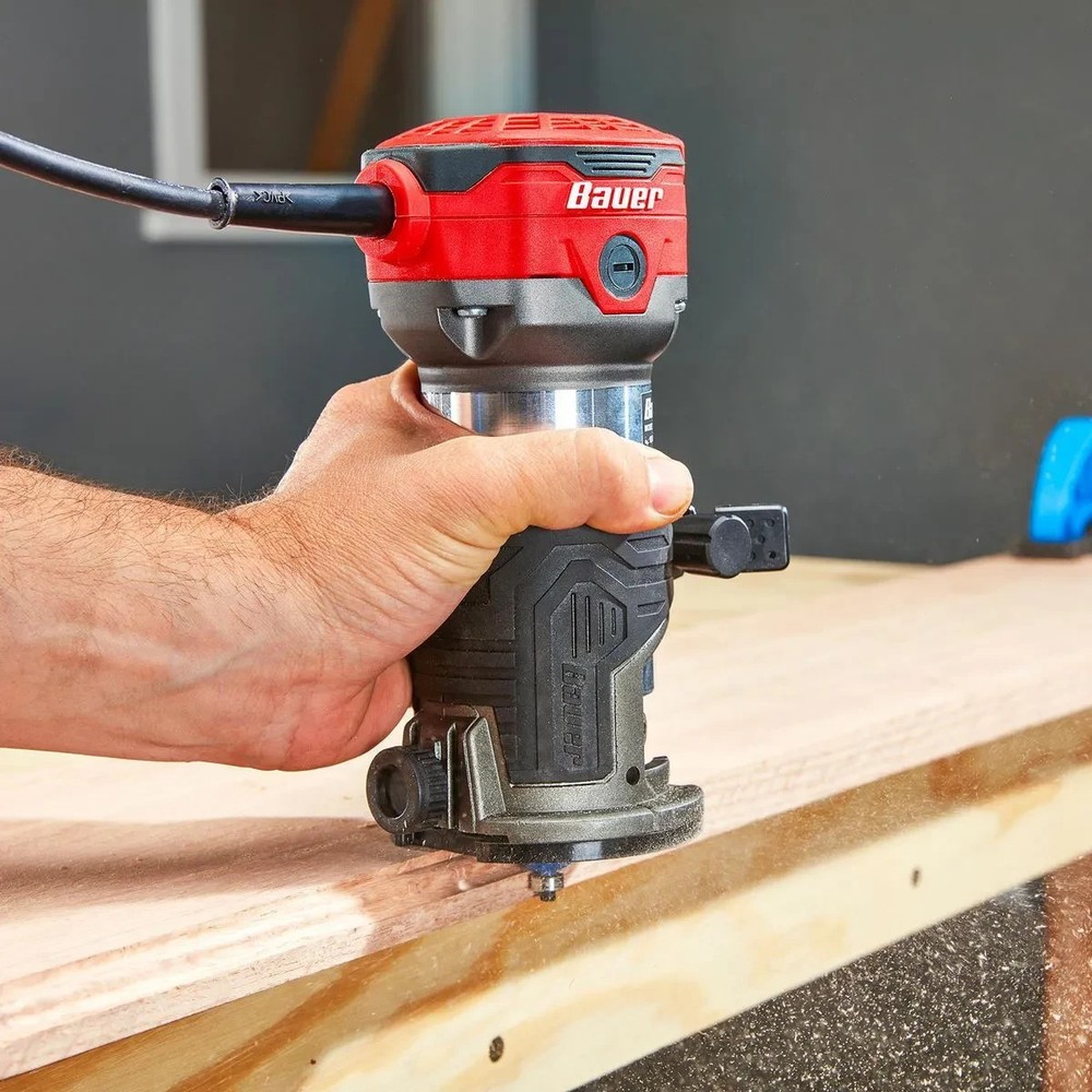 BAUER 6.5 Amp Variable-Speed Compact Router