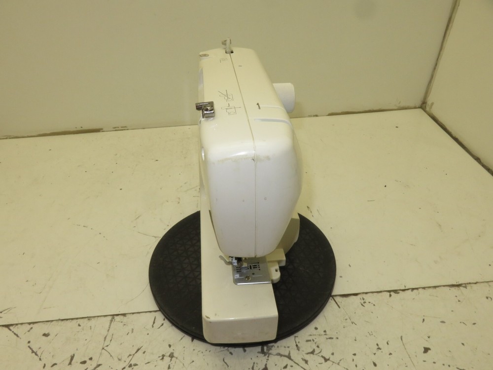 Brother HS-150 Sewing Machine - Untested As-is