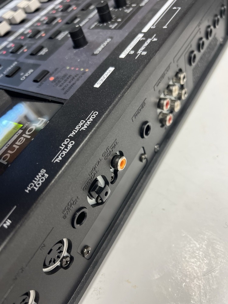 Roland VS-840GX Digital Studio Workstation