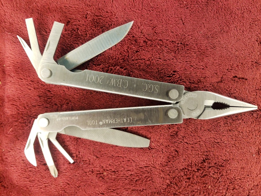 Leatherman ~ PST Multi tool 0401 0501 Date Codes SCC * CBW 2001 print