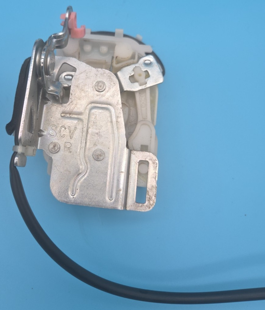 2003 - 2011 Honda Element Lower Tailgate Locks Left Right Trunk Latch LH RH 3434