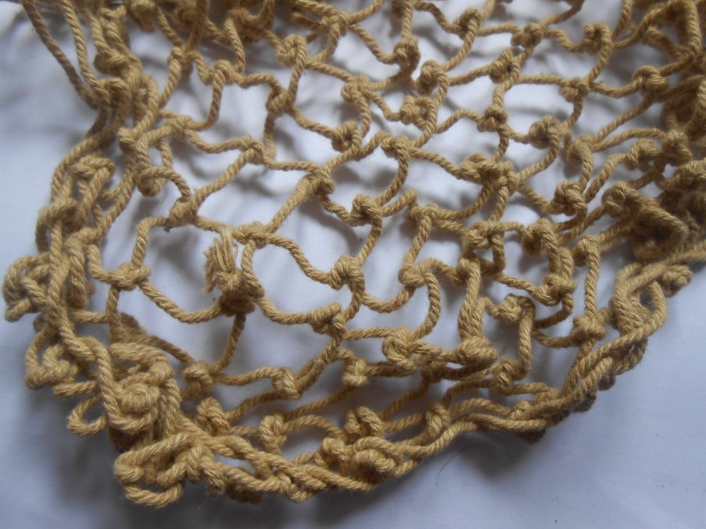 light khaki   cotton  Helmet net   British Army second war issue