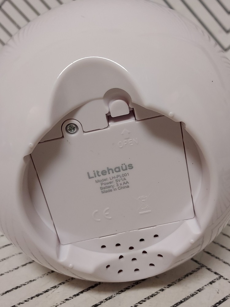 🥥 Lighthaus Multi-Color Rotating Integrated LED Projector🆕️AS SHOWN👇