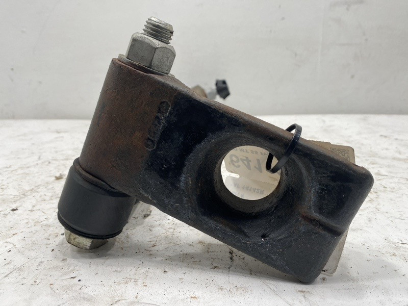 Freightliner MT55 Suspension Bracket (641-12717)