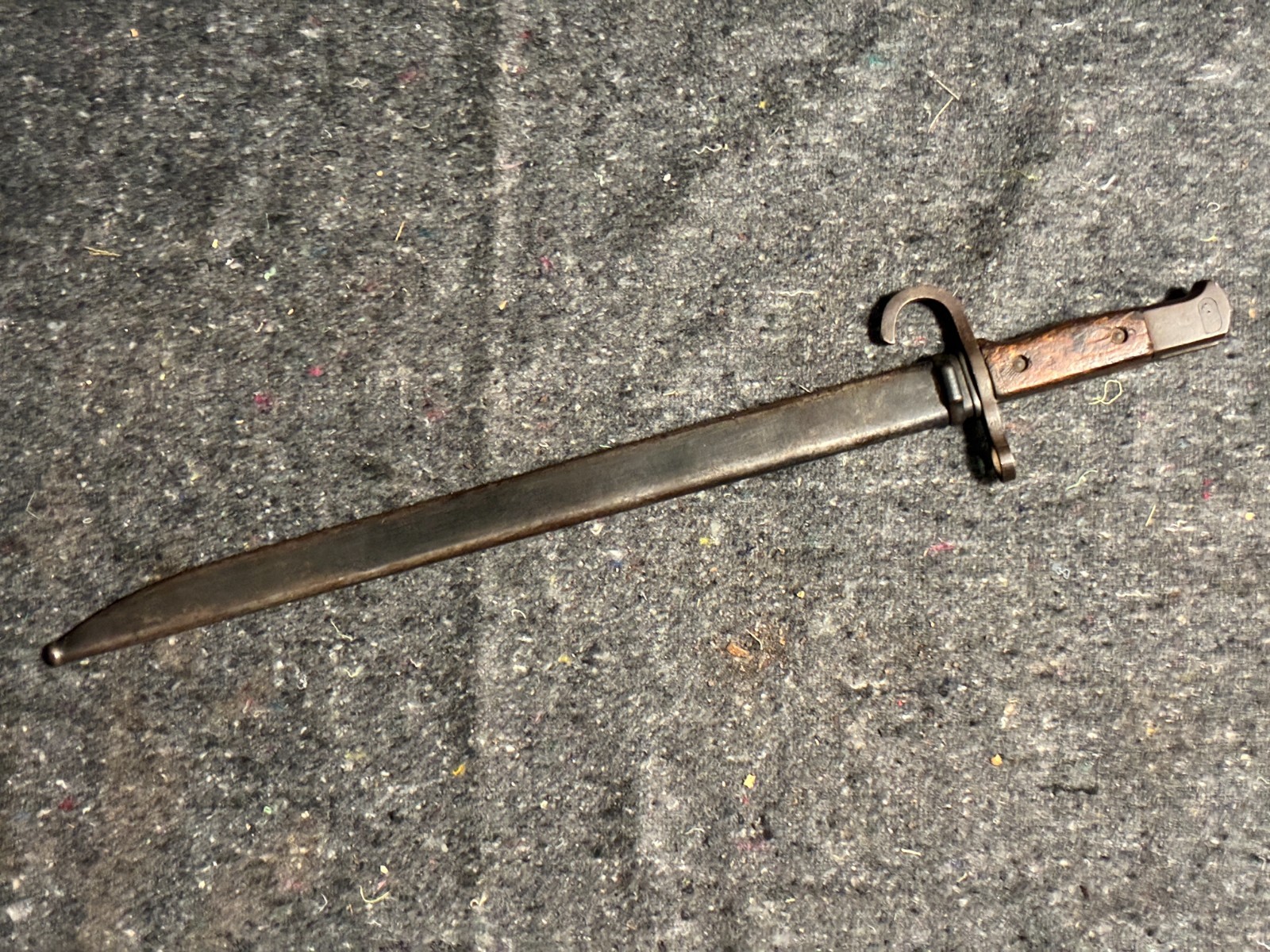 WW2 JAPANESE TYPE 30 ARISAKA BAYONET AND SCABBARD
