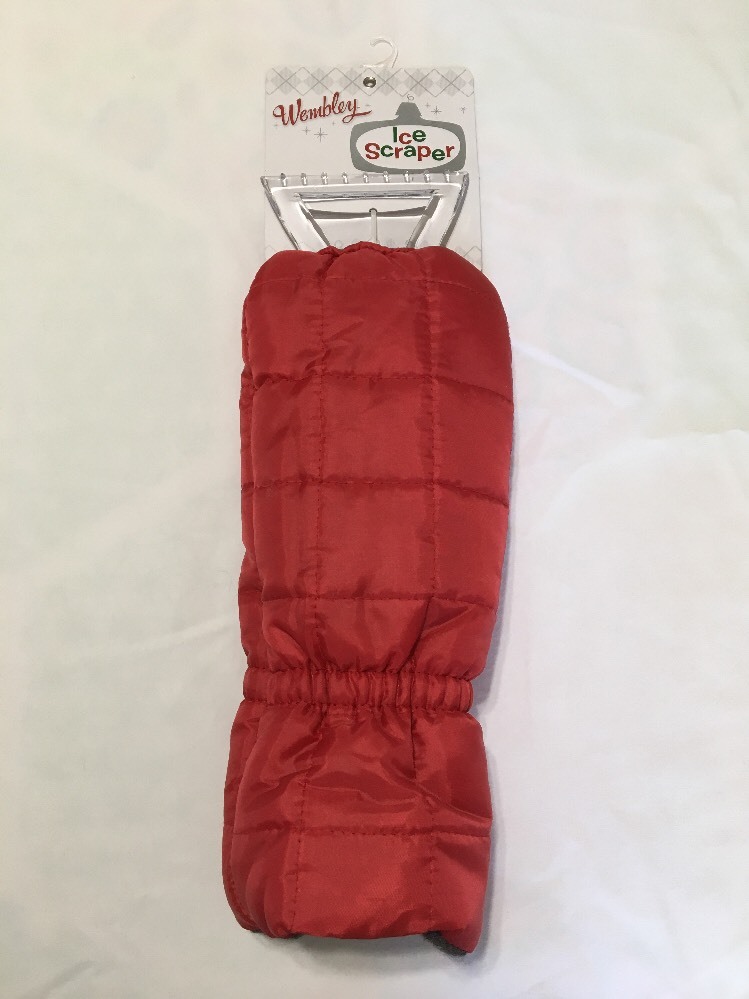 Wembly Smart And Practical Water Resistant Ice Scraper Mitt