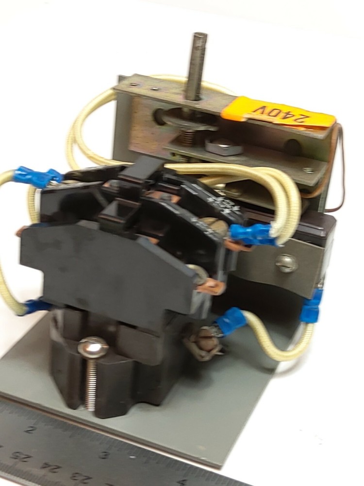 FURNAS 41NA30BG CONTACTOR ASSEMBLY (NOS)