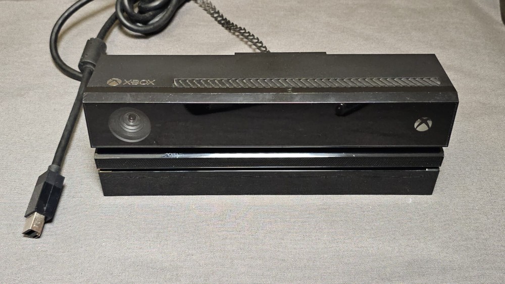 Microsoft Xbox One Kinect Motion Sensor - Black - Model 1520