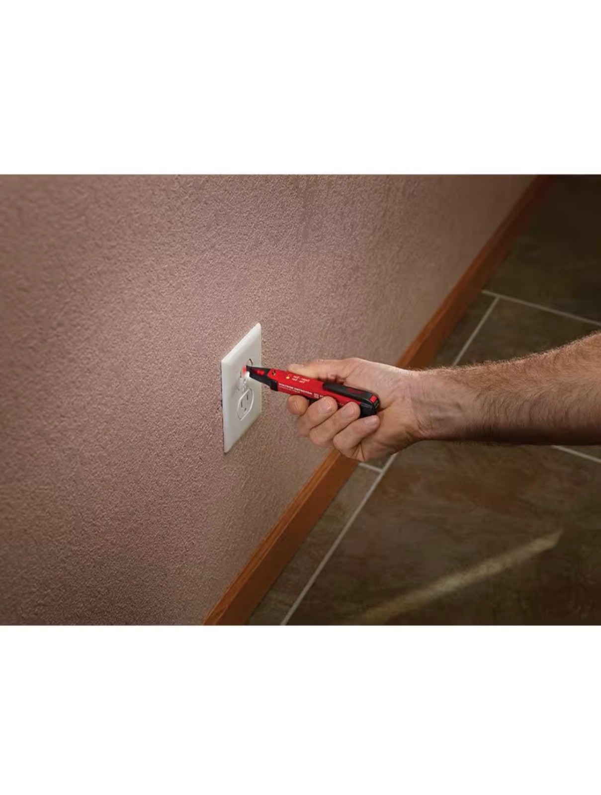 MILWAUKEE 10-1000 Volt Dual Range Non-Contact Digital Voltage Detector 2203-20