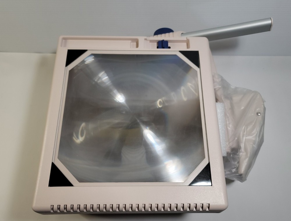 Elmo HP-L1102 Overhead Transparency Projector New !!!!