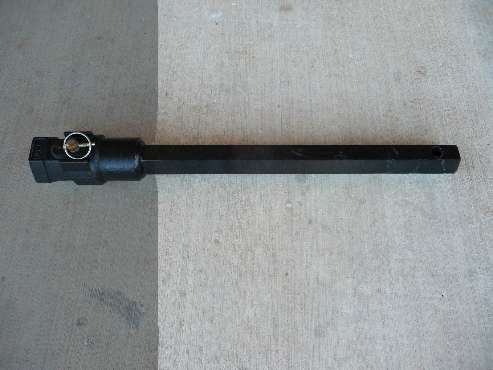 Lowe 24in Long Hex Shaft Auger Extension, 2in Hex, New, Free Shipping