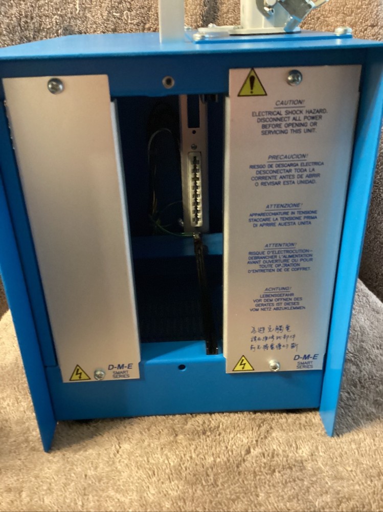 D-M-E Company Mainframe Power Box ….model MFP 1 G…NEW 😀
