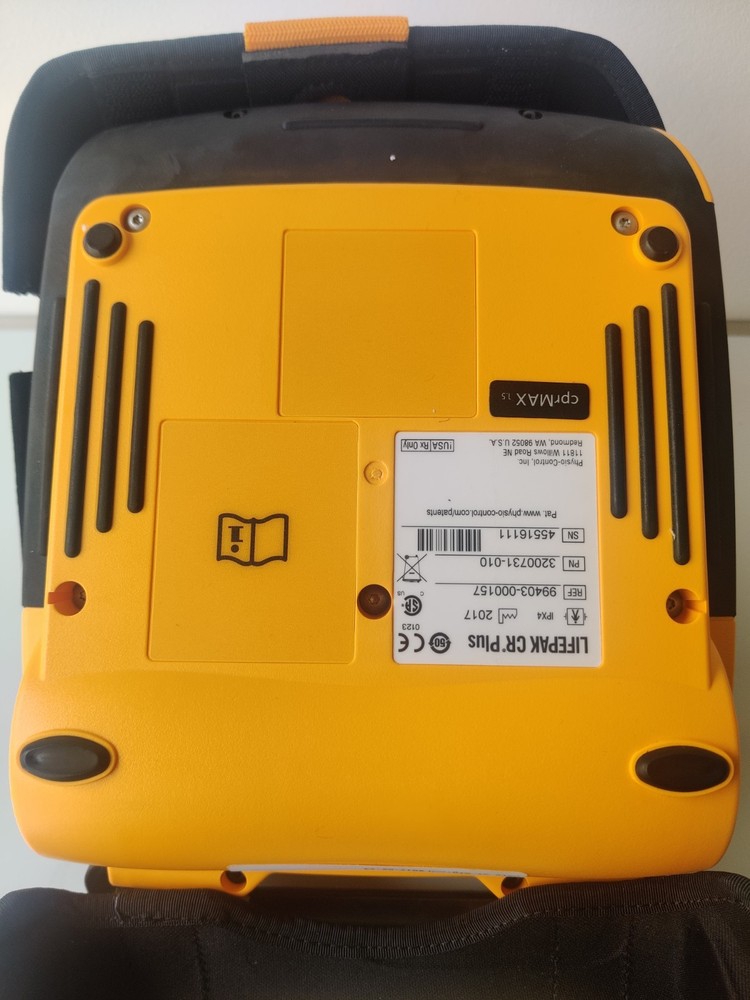 Physio-Control LIFEPAK CR Plus - Extras & Carry Case